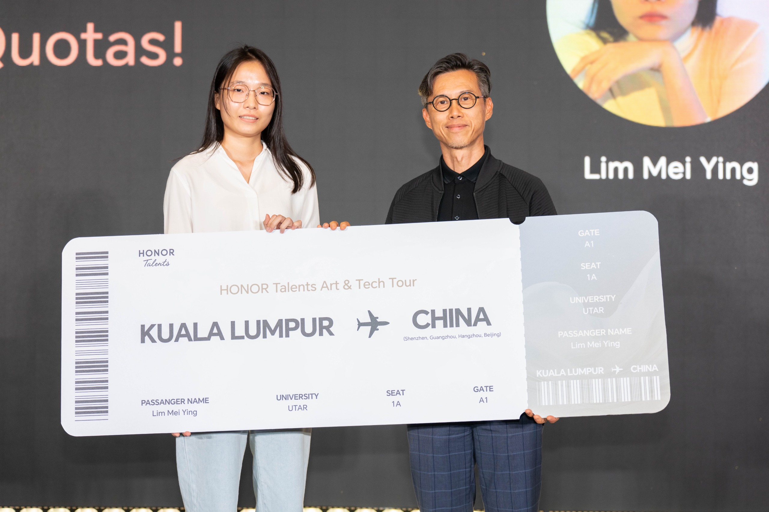 Lim receiving the invitation to 2025 Art & Tech China Tour from HONOR Talents Global Judge Joseph Foo