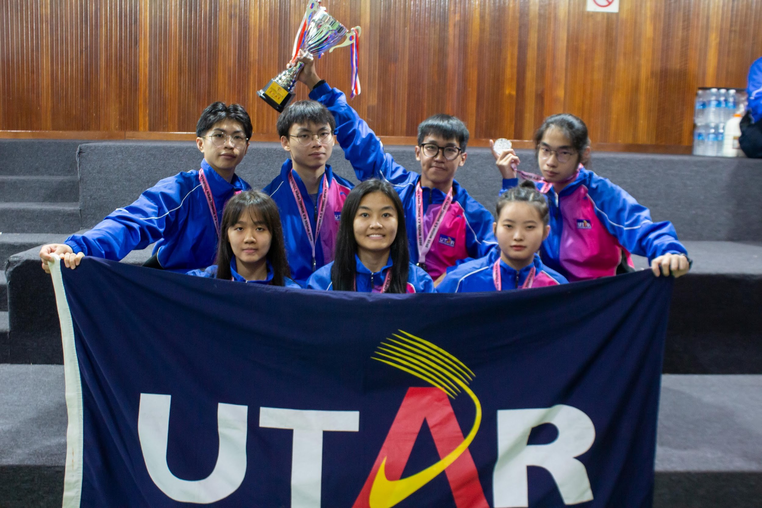 UTAR team with their medals