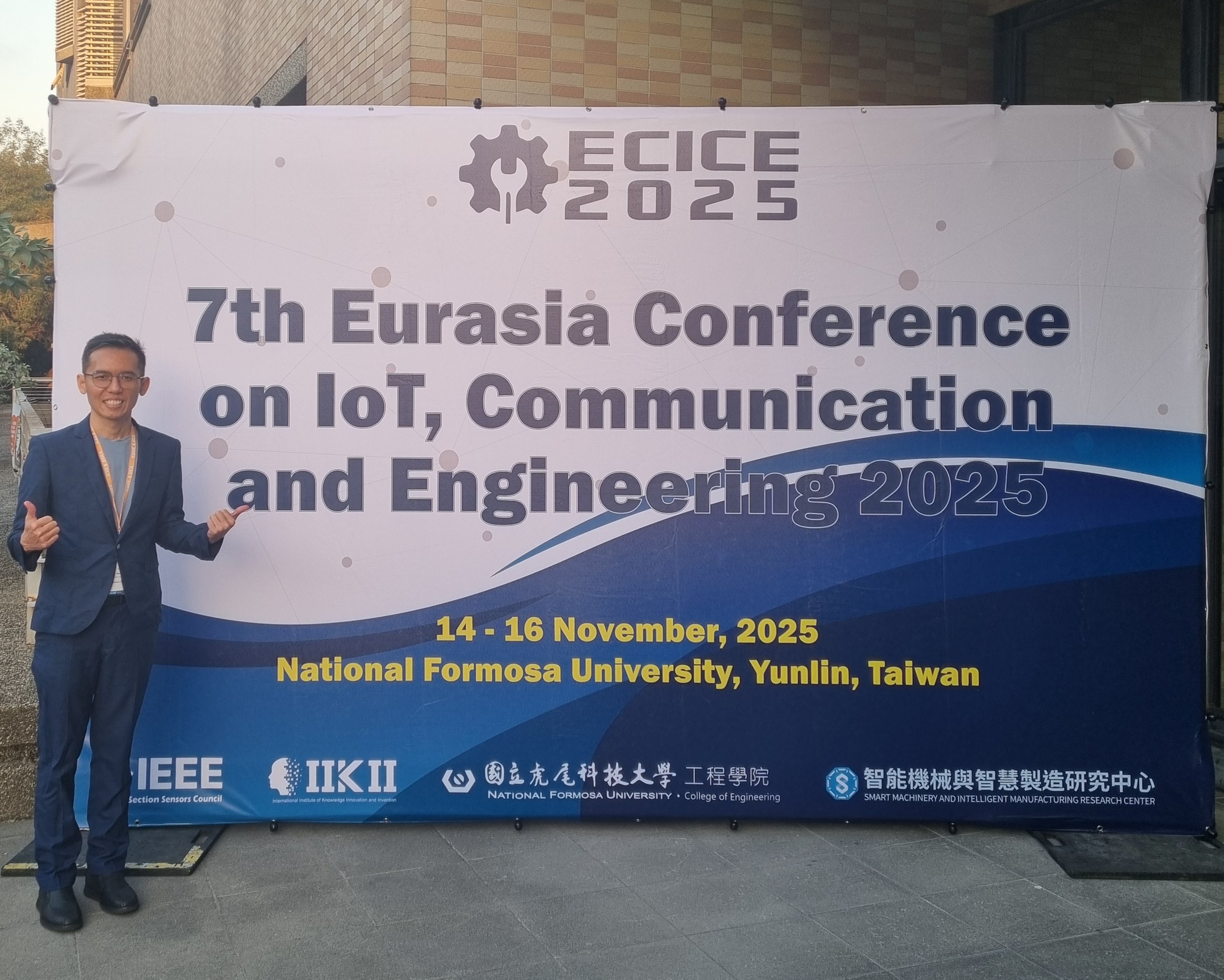 Dr Mun at the conference