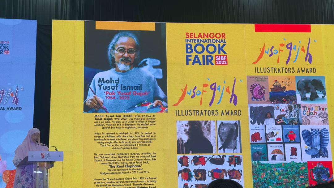 Award ceremony at the Selangor International Book Fair