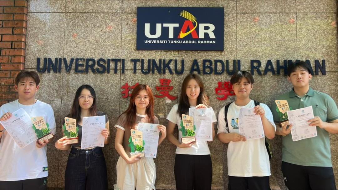 From left: Gan, Lee, Cheong, Ng, Eric Wong and Geoden Lim