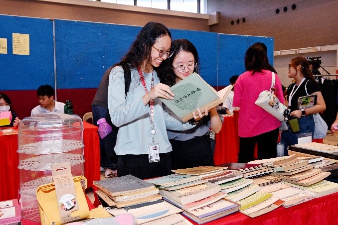 Students visiting the booths