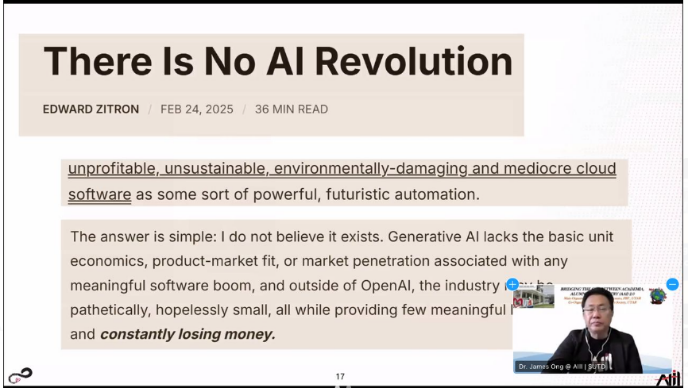 Dr Ong explaining the AI revolution 