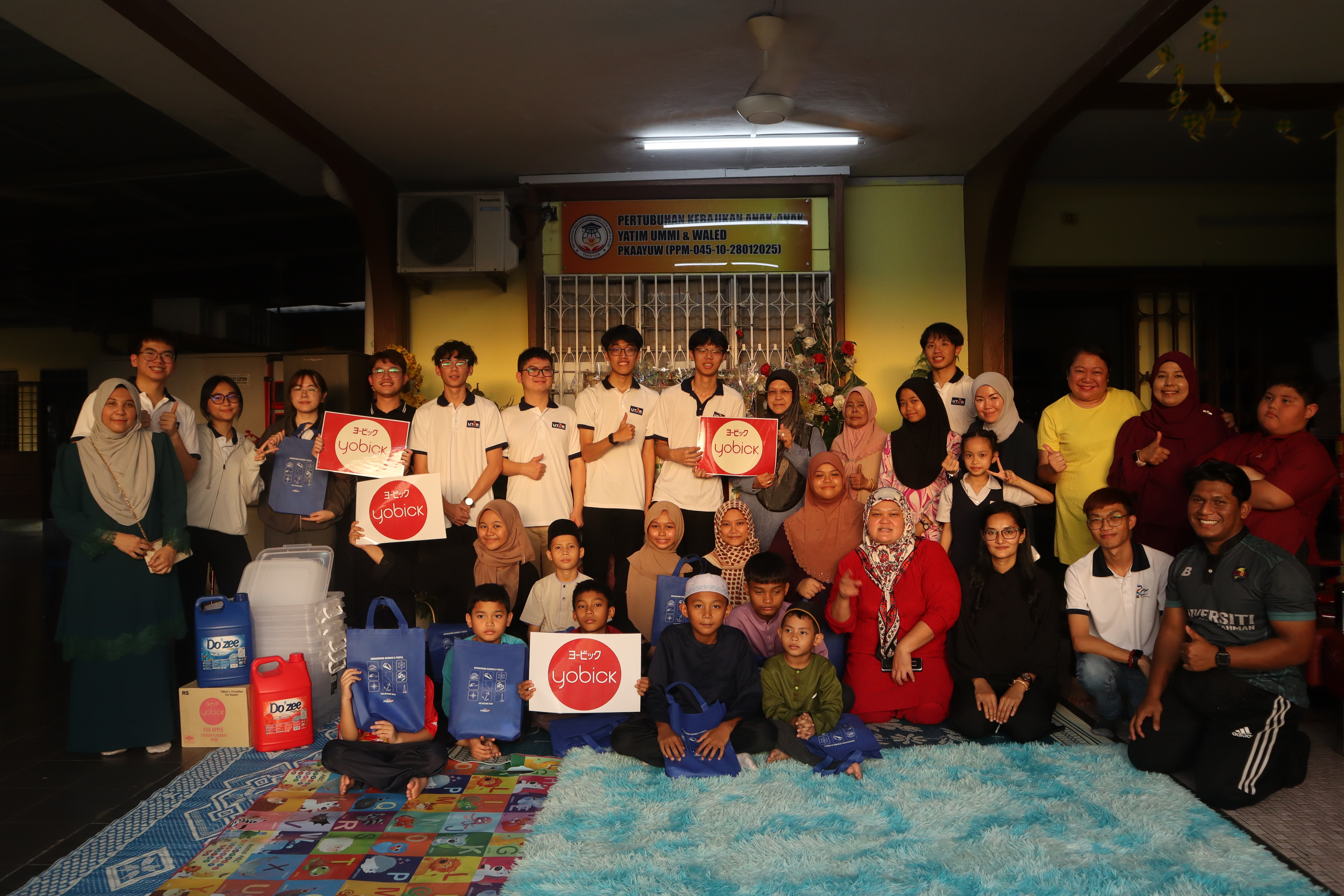 Gifts, gratitude, and group smiles wrap up a meaningful evening 3