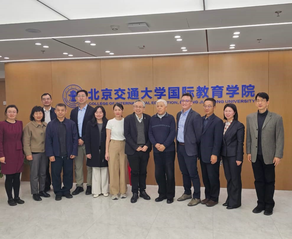 Group photograph at BJTU College of International Education; (fifth from left) Prof Wang, Dr Amy Saik, Ms Loi, Prof Dato’ Ewe, Mr Kang, Prof Yao, and Prof Han with BJTU staff