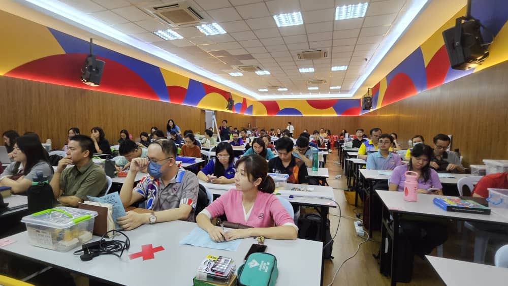 Participants during the training session