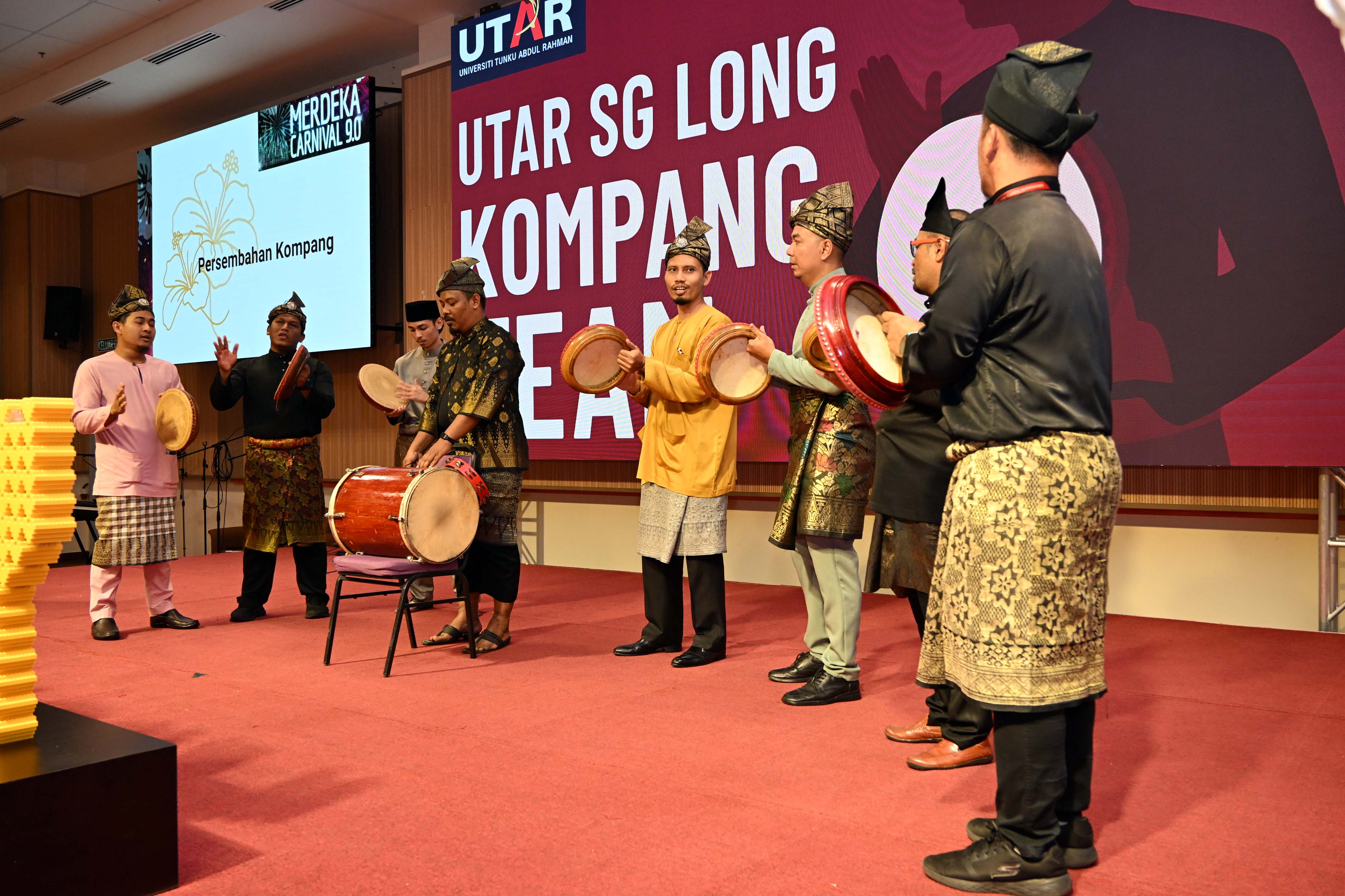 Kompang performance