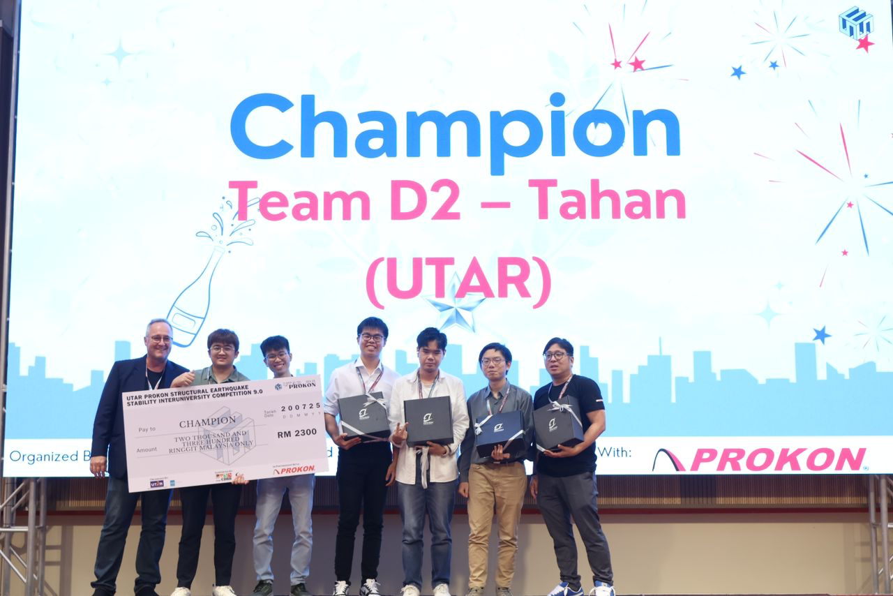  Team Tahan, Champion of UTAR PROKON Structural Earthquake Stability Inter-University Competition 9.0 (SES-IX)