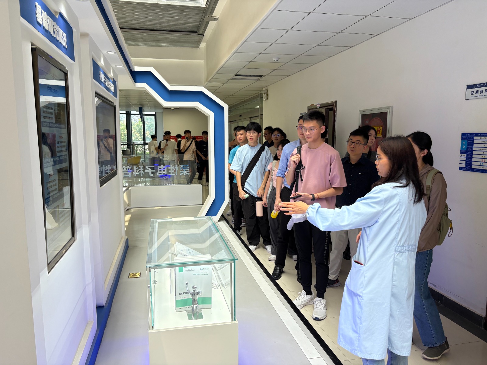 UTAR students and academics exploring technologies used at NPU laboratories