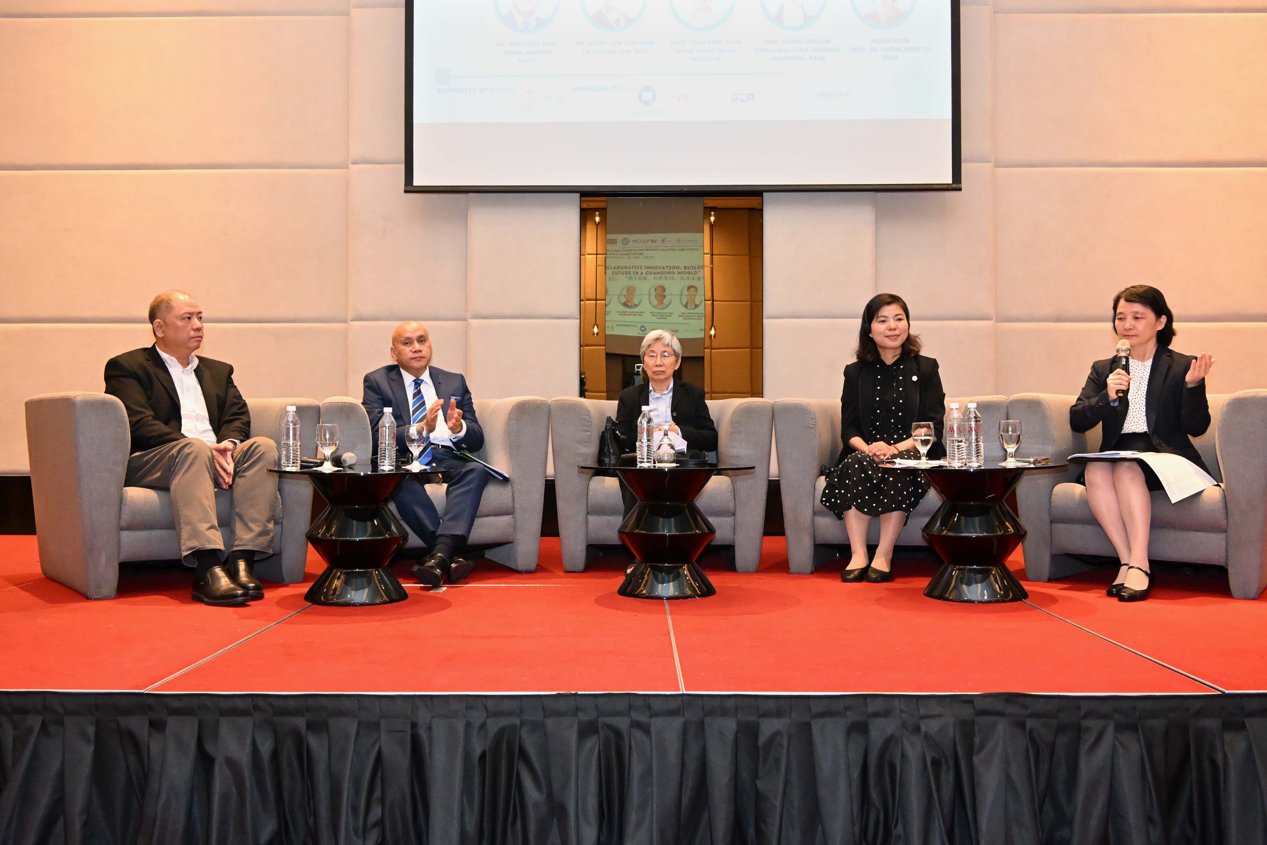 Forum (from left): Mr Henry Low, Mr Boniface, Prof Tham, Mrs Zhong and Prof Cheng