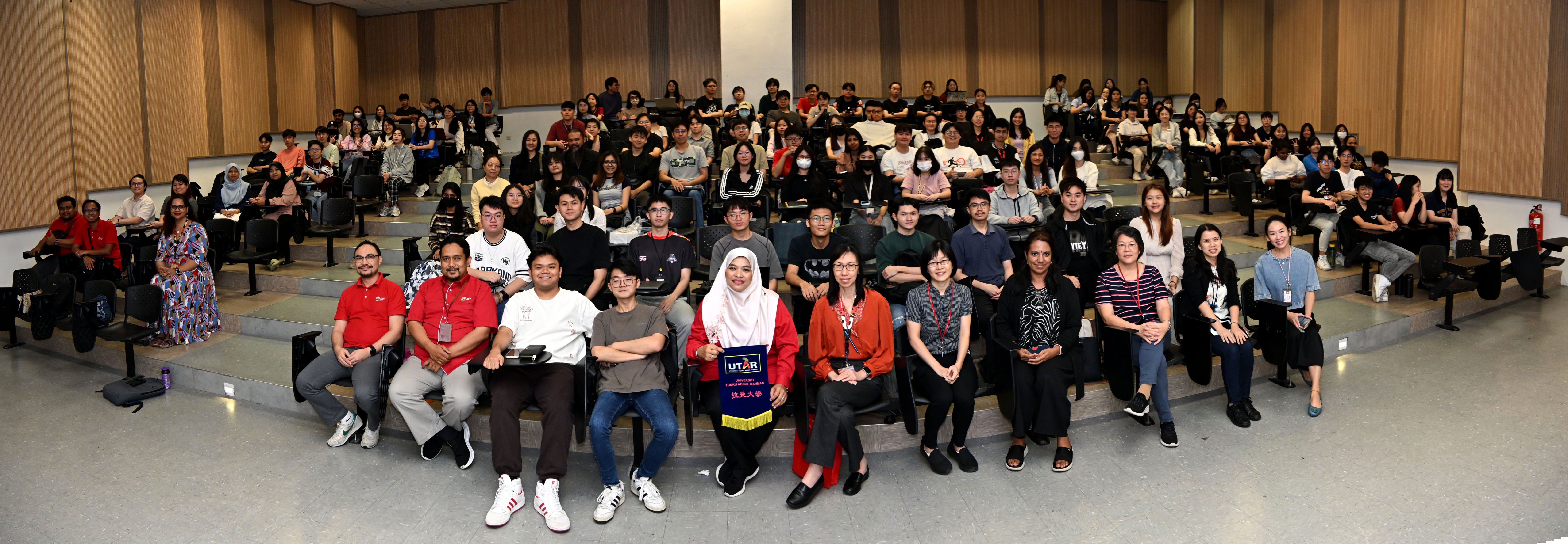 Participants gathered for a group photo to mark the occasion