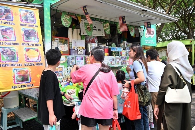 Fun activities at the carnival – drawing and colouring contest and exploring the food street