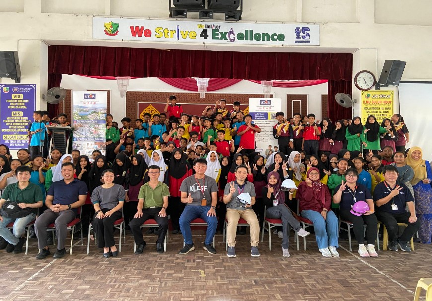 STEAM Workshop at SMK Sri Kampar