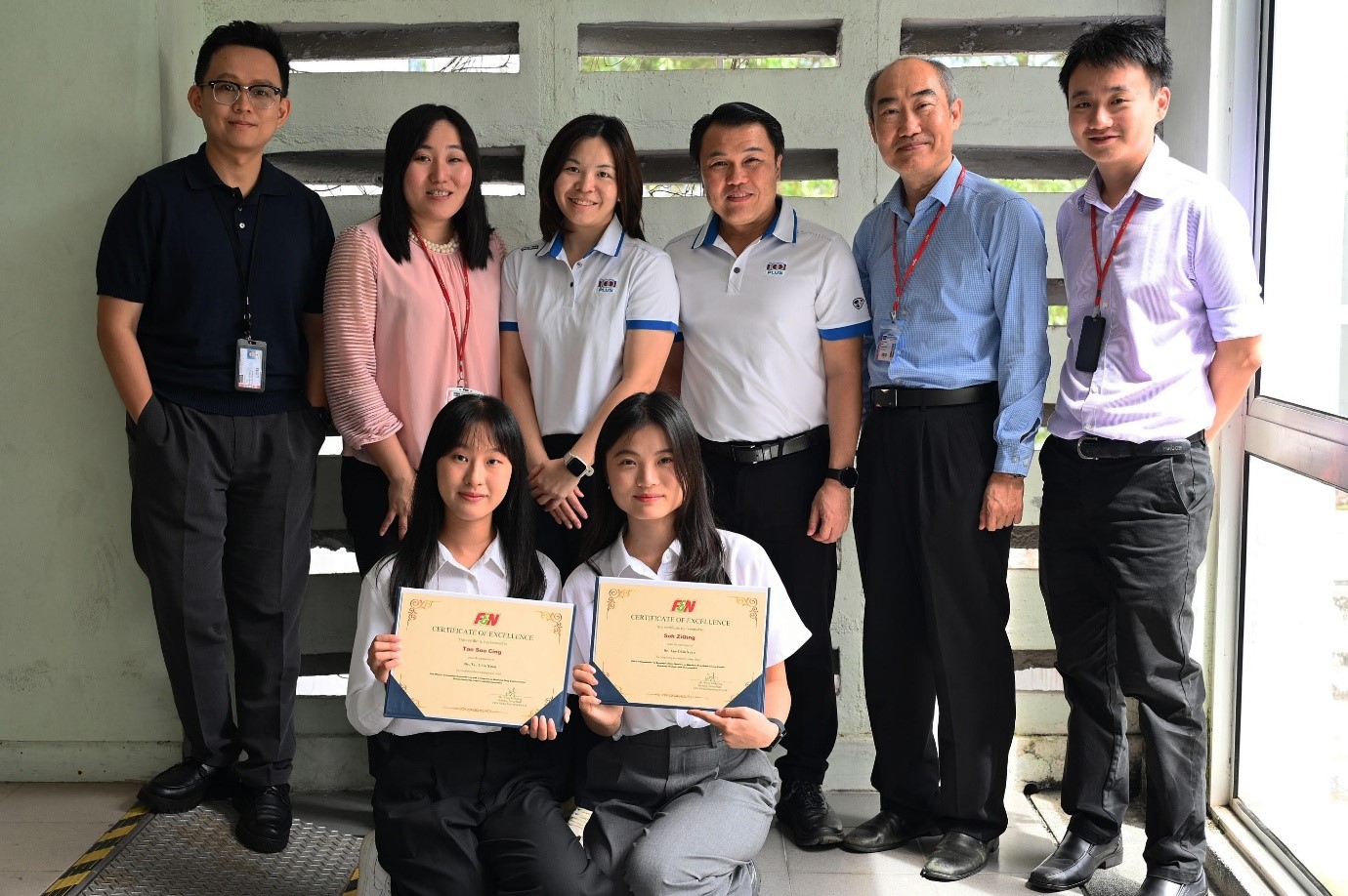 Group photo taken after the award presentation (from left) Dr Ng, Dr Teh, Ms Cheng, Mr Wong, Dr Lim and Dr Tan 