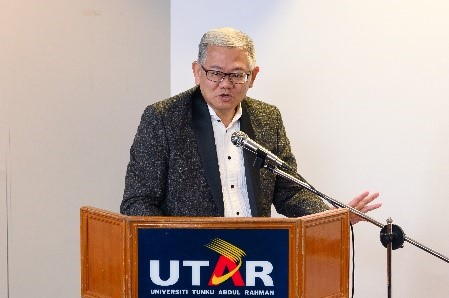 Top row, from left: Dr Lai, Dr Leong, Mr Kyosuke