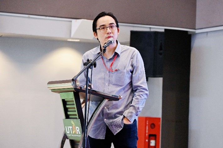 Expert insights in action; (clockwise from top left): Mr Teo, Mr Ong, Dr Joshua, and Dr Chai during their talks