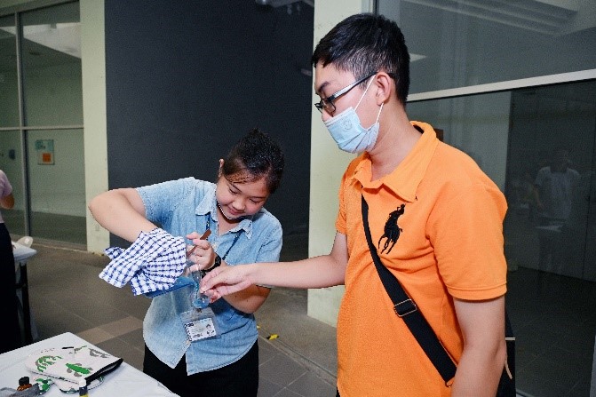 Honey soap making workshop