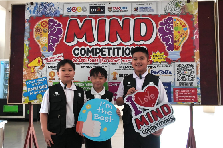 Participants from SJK (C) Chung Hua Sg Jernang