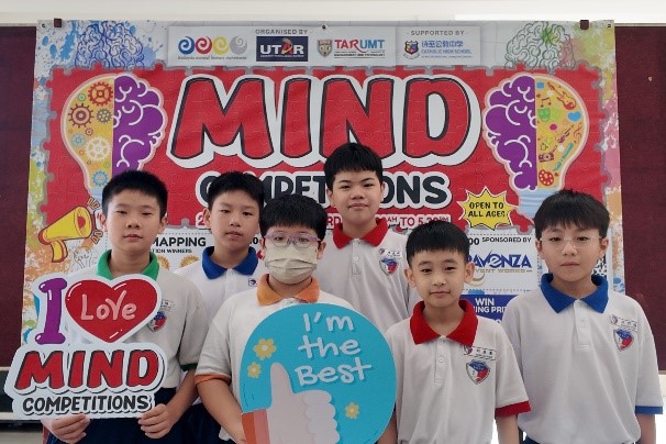 Participants from various institutes at Catholic High School