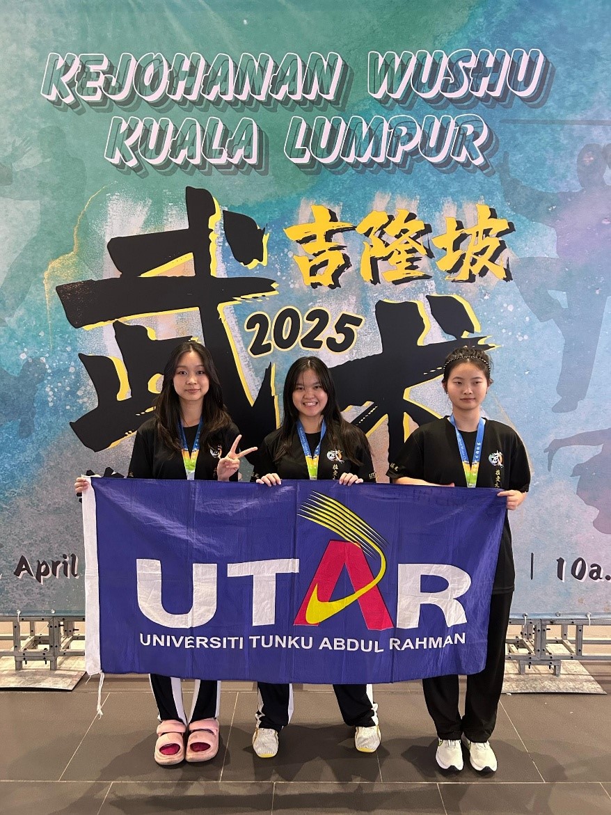 Group photo of all UTAR Wushu athletes who participated in the Taolu event