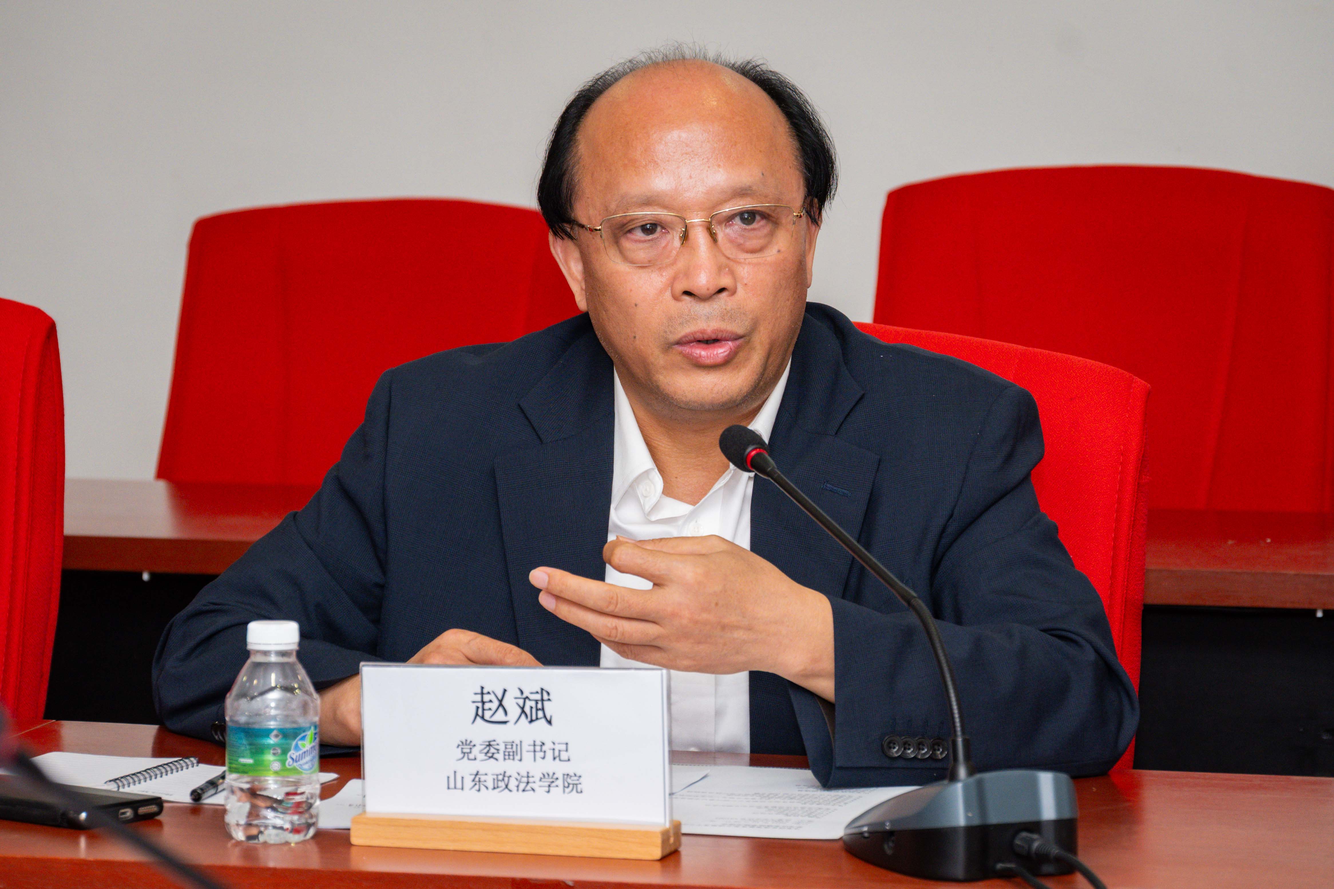 Mr Zhao expressing appreciation and hopes for strengthened cooperation between Malaysia and China through the MoU