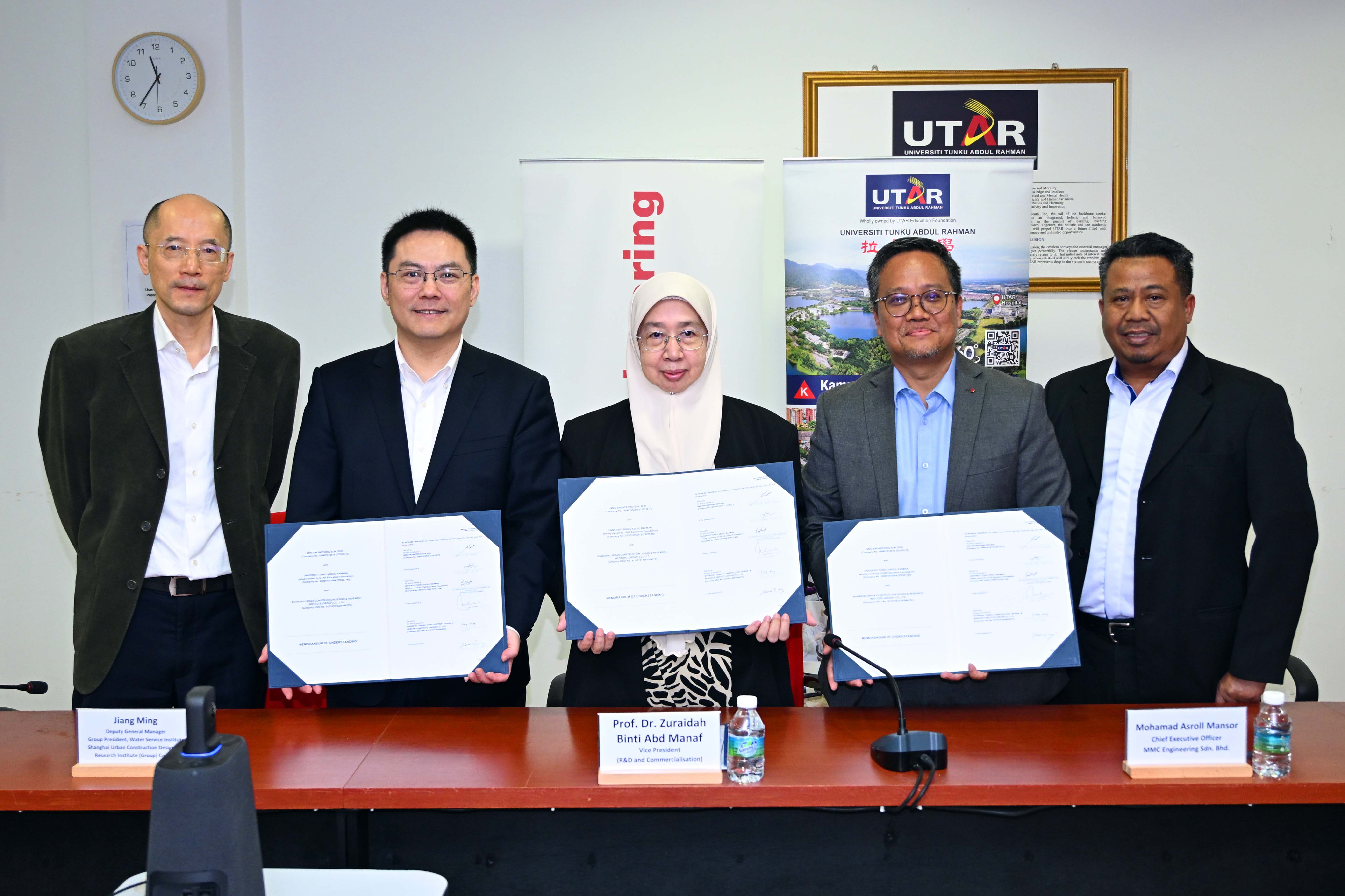 From left: Mr Zhou, Mr Jiang, Prof Zuraidah, Mr Asroll and Ir Nordey during the MoU exchange