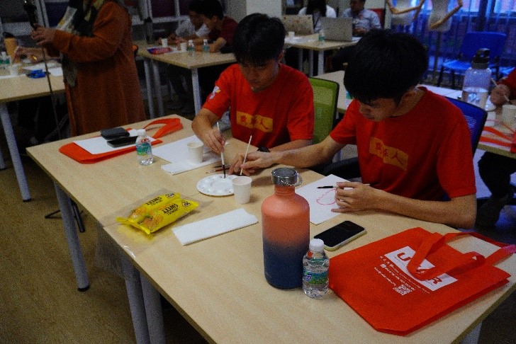 Students expressing creativity in the Watercolour Painting Workshop led by Puan Suriati