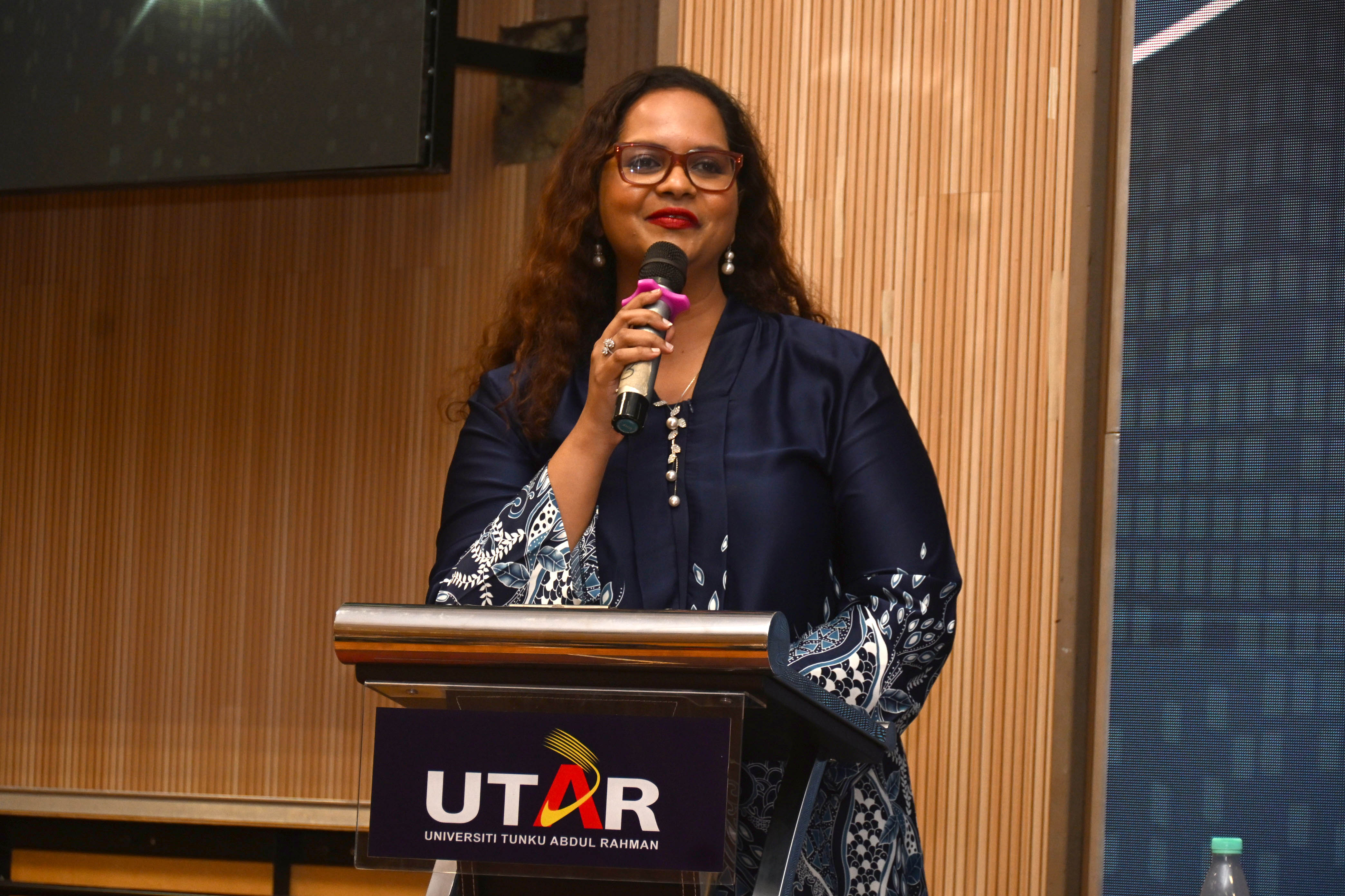 Ms Melissa delivering her speech