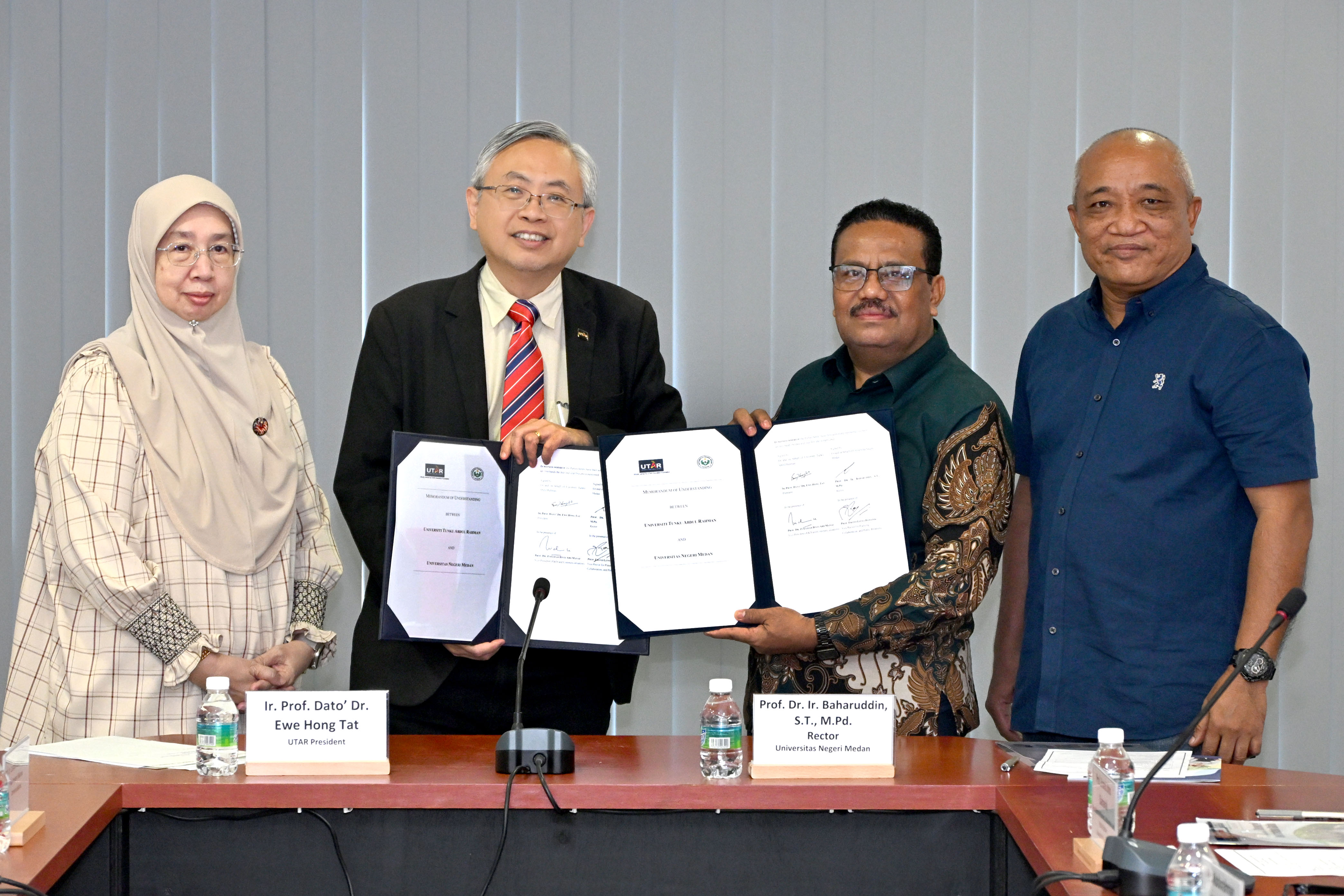 From left: Prof Zuraidah, Prof Dato’ Ewe, Prof Baharuddin and Prof Erond 