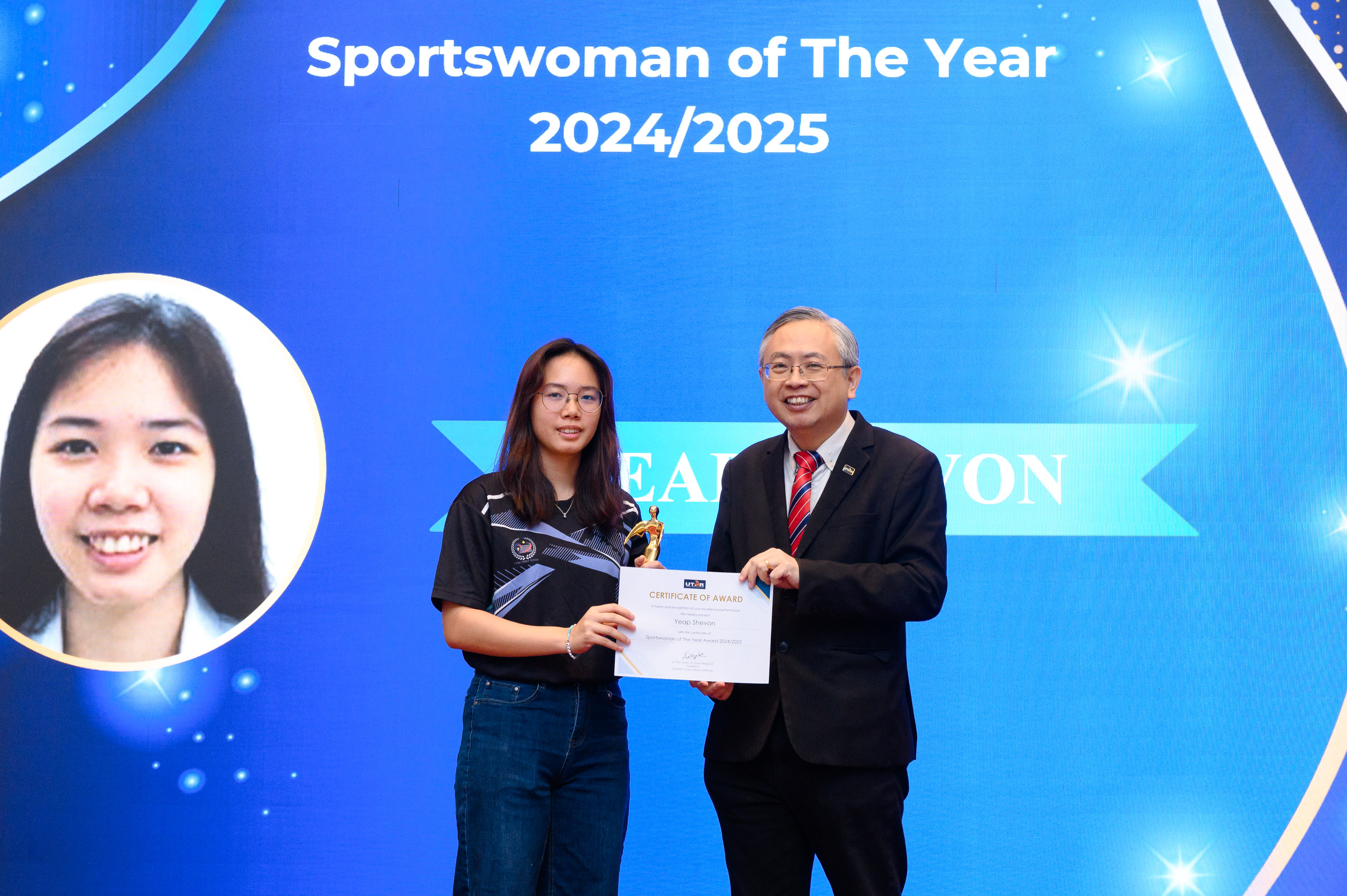 Left photo: Mr Yeoh, the recipient of the Sportsman of The Year 2024/2025<br><br>Right photo: Ms Yeap, the recipient of the Sportswoman of The Year 2024/2025