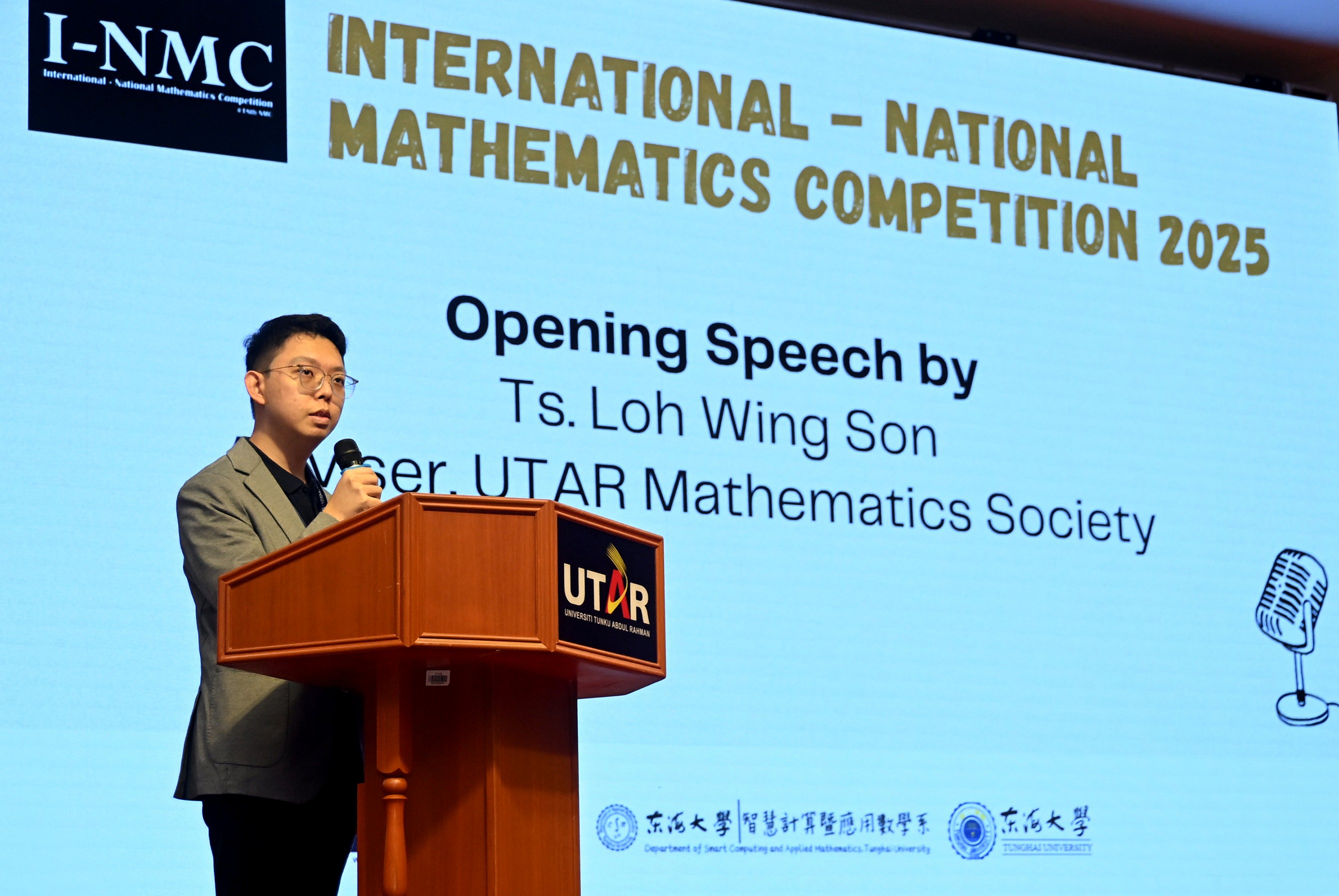 Ts Loh delivering his opening speech