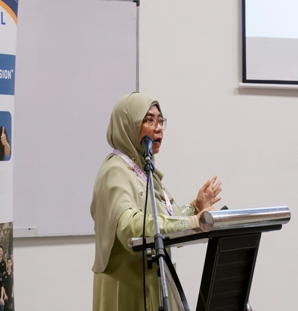 Assoc Prof Dr Nor Aishah binti Mohd Arif