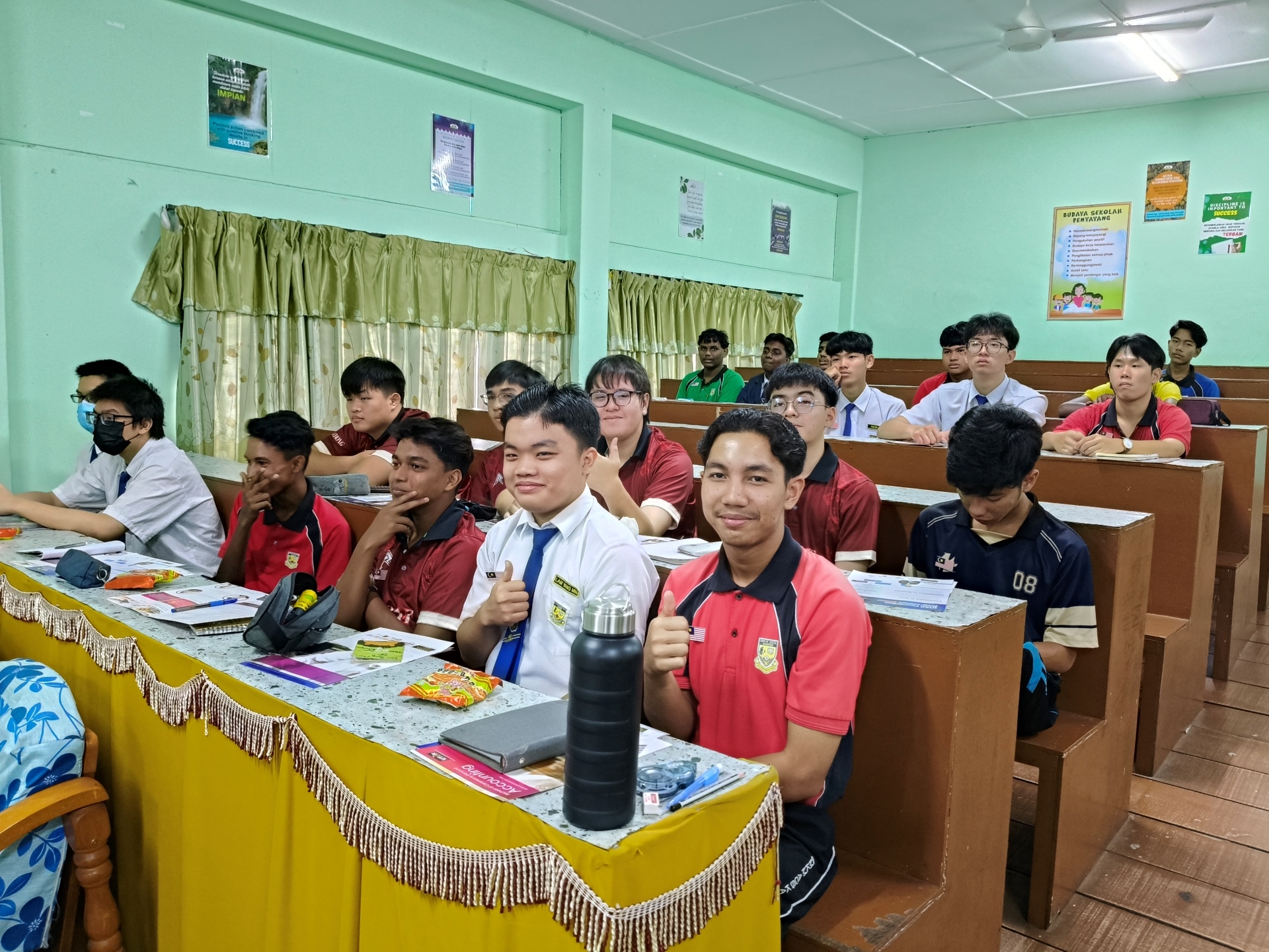 Students enjoying the workshop