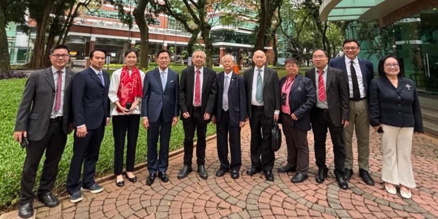 Group photo with UPH representatives