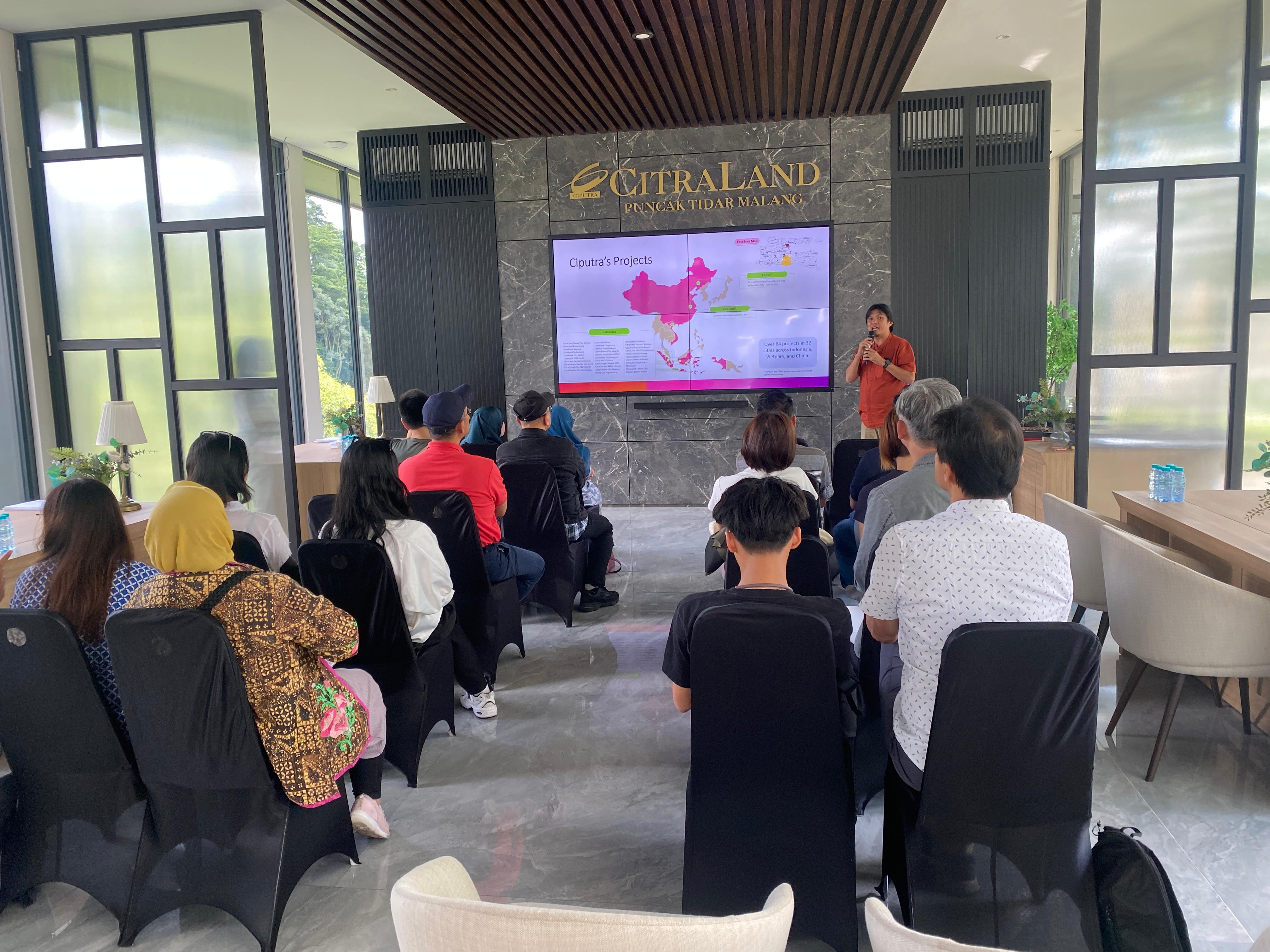 Project briefing by Mr Deddy Hasli Hidayat, General Manager of Citraland Puncak Tidar Malang
